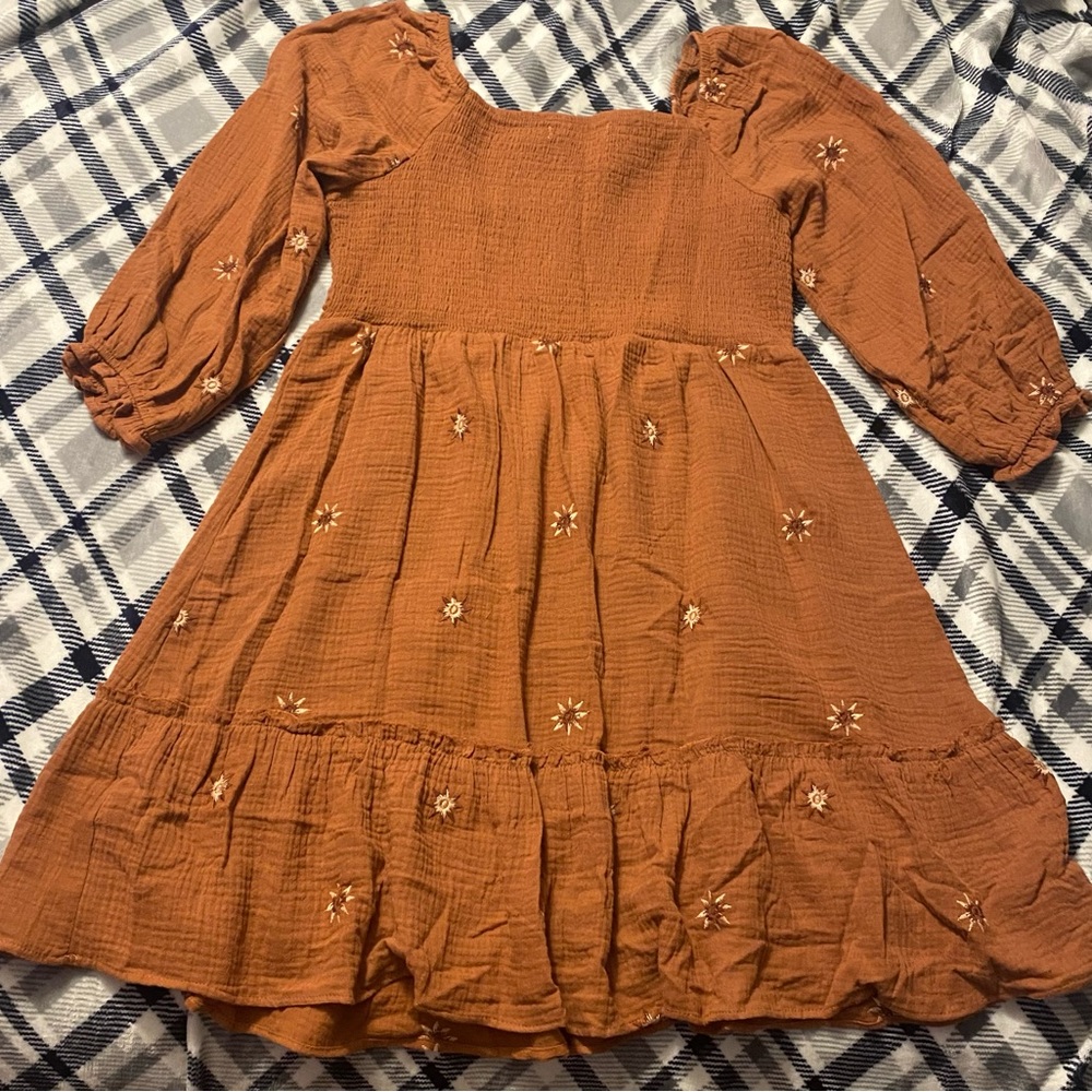 Jolt long sleeve dress, size XL, color is a smoky orange/pink